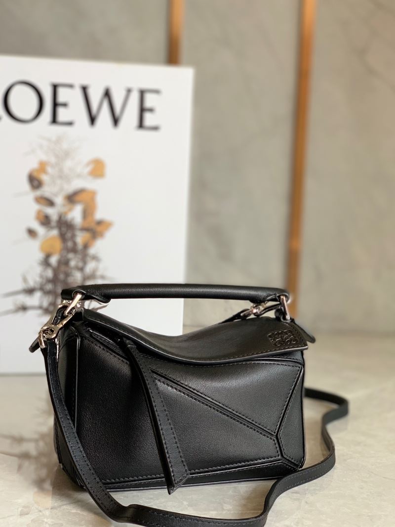 Loewe Puzzle Bags